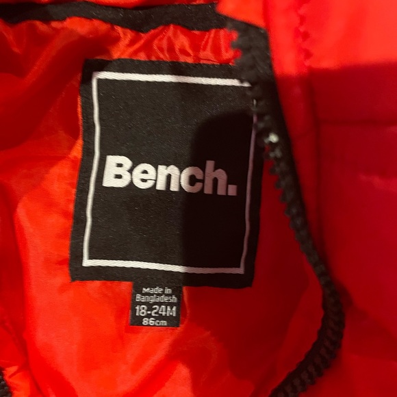 Bench puffer coat - Picture 2 of 2
